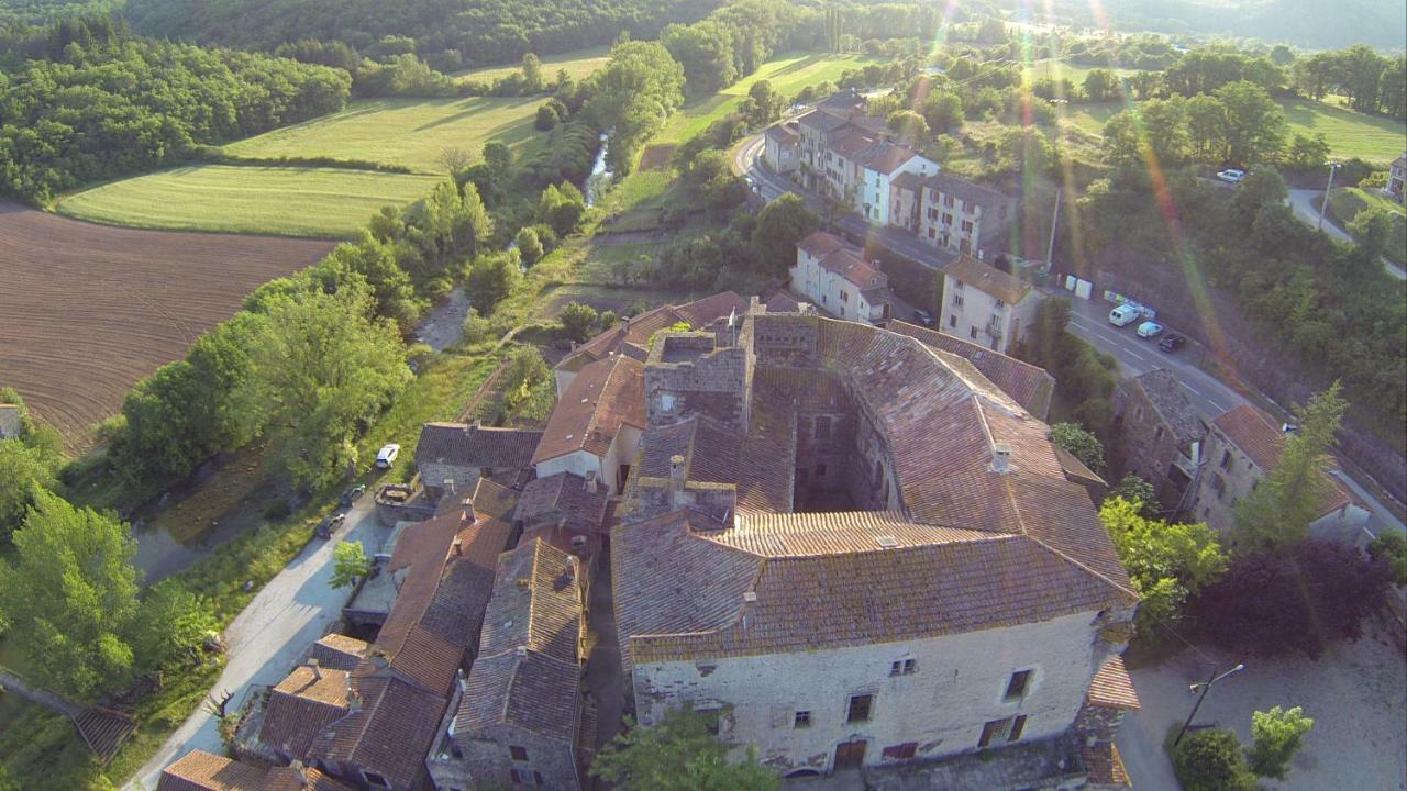 Chateau De Latour Sur Sorgue Marnhagues-et-Latour Eksteriør billede
